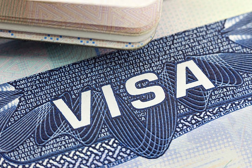 US Visa and Immigration Services from Sterling Immigration a collaboration with Graham Adair