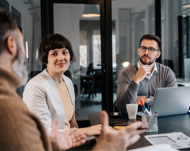 How to know when to outsource relocation services